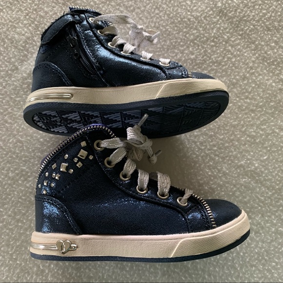 Skechers Sneakers - Picture 3 of 11